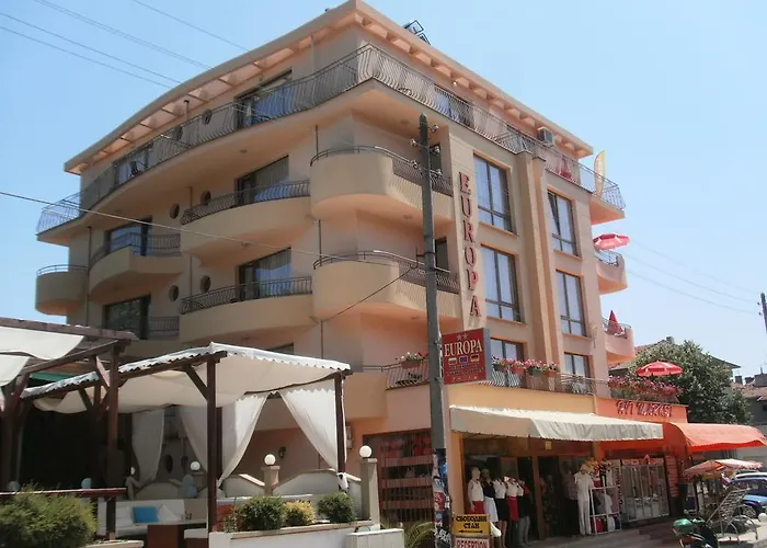 Casa de hóspedes Europa 2*